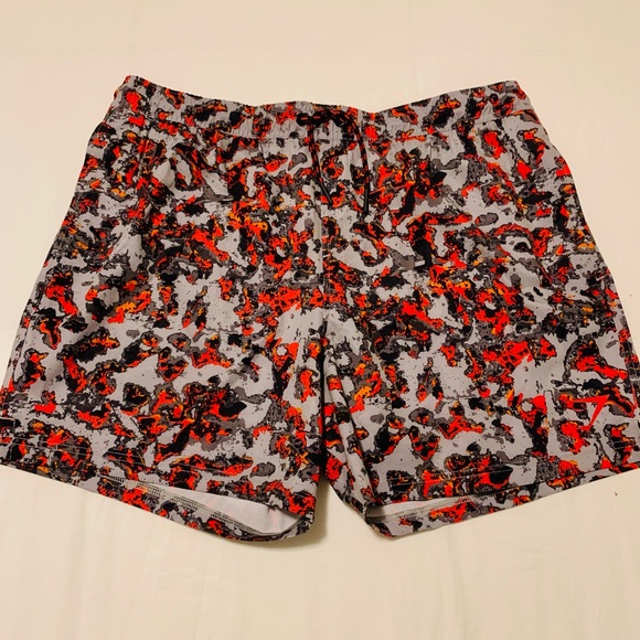 Men’s Gymshark Swim Shorts - Picture 3 of 3